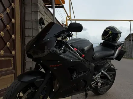 Yamaha  YZF-R6 2003 года за 3 000 000 тг. в Алматы – фото 4