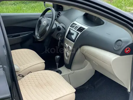 Toyota Yaris 2007 года за 3 500 000 тг. в Алматы – фото 28