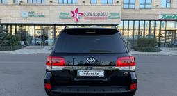 Toyota Land Cruiser 2017 годаүшін26 500 000 тг. в Астана – фото 2