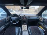 Mercedes-Benz E 320 2001 годаүшін2 500 000 тг. в Жанаозен – фото 3