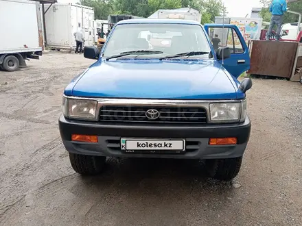 Toyota Hilux Surf 1995 года за 2 200 000 тг. в Алматы – фото 5