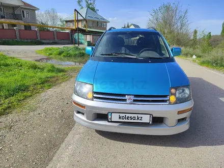 Mitsubishi Space Runner 1999 года за 2 900 000 тг. в Алматы – фото 3