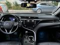 Toyota Camry 2018 годаfor13 200 000 тг. в Астана – фото 8