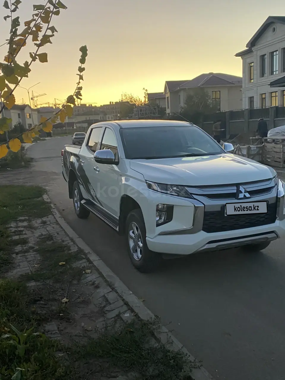 Mitsubishi L200, 2023
