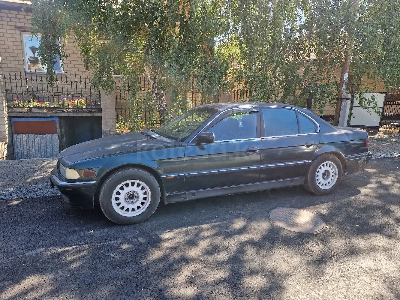 BMW 7 Series, 1996