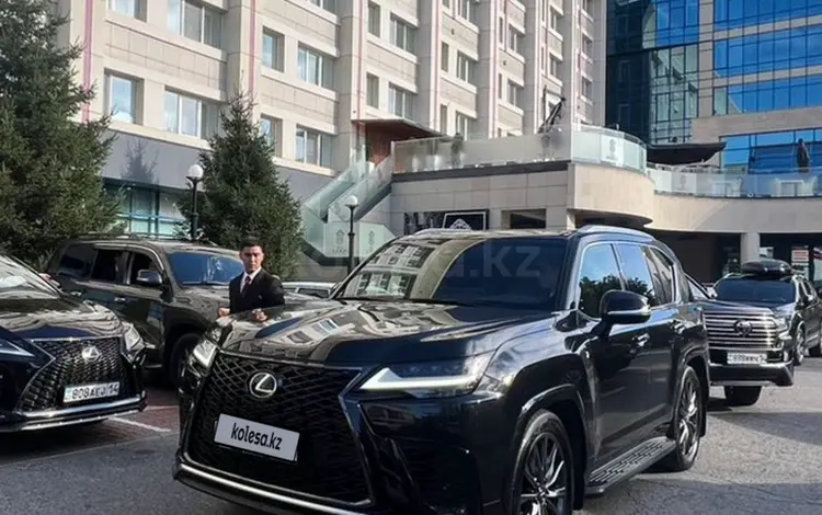 Lexus LX 600 2023 года за 70 900 000 тг. в Астана