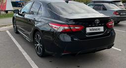 Toyota Camry 2018 года за 11 400 000 тг. в Астана – фото 4