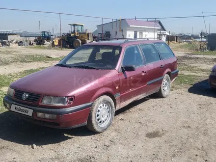 Volkswagen Passat 1994 года за 1 600 000 тг. в Алматы – фото 2