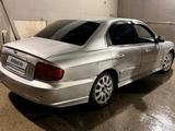 Hyundai Sonata 2003 года за 1 700 000 тг. в Актобе – фото 4