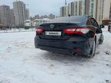 Toyota Camry 2018 годаүшін12 000 000 тг. в Астана – фото 4