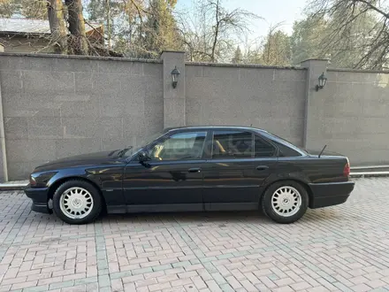 BMW 730 1994 года за 1 750 000 тг. в Алматы – фото 2