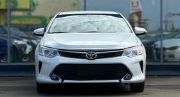 Toyota Camry 2016 годаүшін12 490 000 тг. в Уральск – фото 2