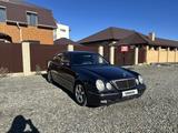 Mercedes-Benz E 200 2001 годаүшін3 180 000 тг. в Костанай – фото 3