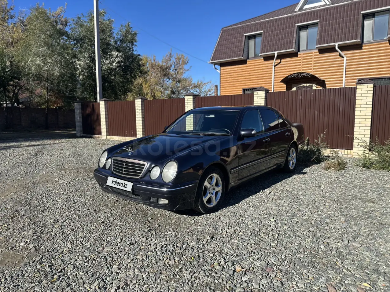 Mercedes-Benz E-Class, 2001