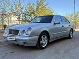 Mercedes-Benz E 240 1997 годаүшін3 700 000 тг. в Балхаш – фото 2