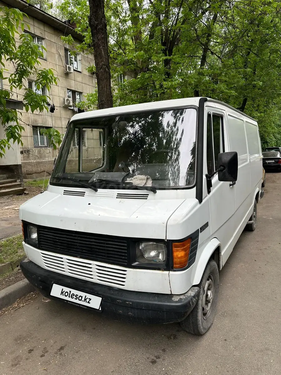 Продажа фургонов Mercedes-Benz 210D 1993 г. в Алматы - №170797561: цена ...