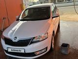 Skoda Rapid 2014 года за 4 800 000 тг. в Атырау – фото 4