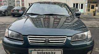 Toyota Camry 1998 года за 2 750 000 тг. в Алматы