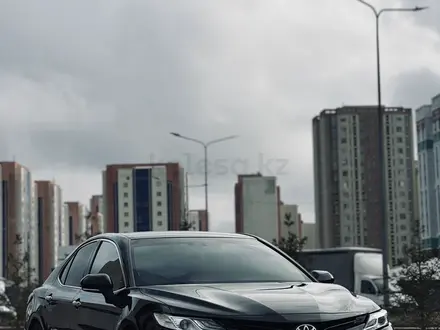 Toyota Camry 2019 года за 15 300 000 тг. в Астана – фото 10