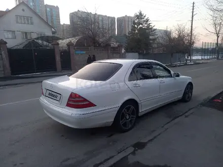 Mercedes-Benz S 320 2000 года за 4 500 000 тг. в Алматы – фото 7