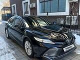 Toyota Camry 2018 годаfor16 000 000 тг. в Талдыкорган – фото 2