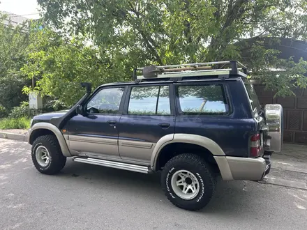 Nissan Patrol 1998 года за 5 500 000 тг. в Шымкент – фото 7