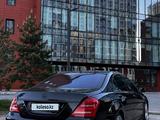 Mercedes-Benz S 600 2006 года за 7 000 000 тг. в Усть-Каменогорск – фото 3