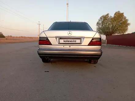 Mercedes-Benz E 280 1994 годаүшін2 600 000 тг. в Кызылорда – фото 8