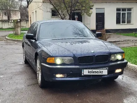 BMW 735 2000 года за 3 800 000 тг. в Алматы – фото 3