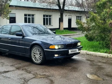 BMW 735 2000 года за 3 800 000 тг. в Алматы – фото 4