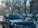 Land Rover Range Rover Sport 2022 года за 82 500 000 тг. в Алматы – фото 2