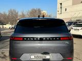 Land Rover Range Rover Sport 2022 года за 82 500 000 тг. в Алматы – фото 4
