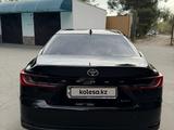 Toyota Camry 2024 года за 22 750 000 тг. в Костанай – фото 4