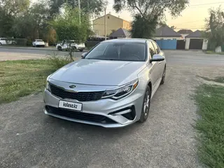 Kia Optima, 2019