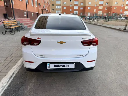 Chevrolet Onix 2023 года за 6 000 000 тг. в Актобе – фото 3