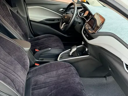 Chevrolet Onix 2023 года за 6 000 000 тг. в Актобе – фото 7