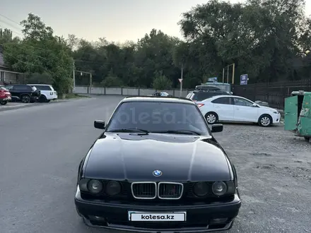 BMW 540 1994 года за 3 000 000 тг. в Алматы – фото 2