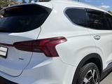 Hyundai Santa Fe 2022 года за 16 000 000 тг. в Костанай – фото 4