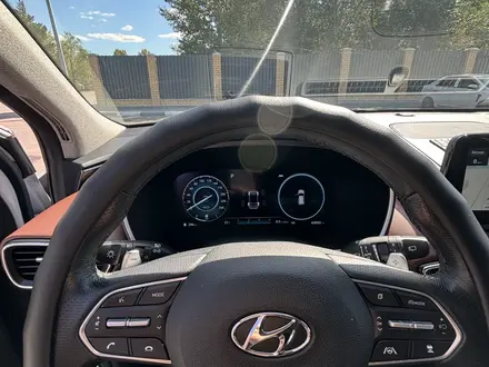 Hyundai Santa Fe 2022 года за 16 000 000 тг. в Костанай – фото 16