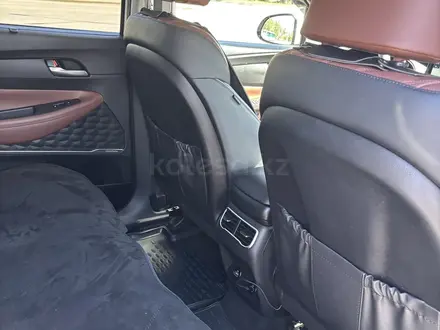 Hyundai Santa Fe 2022 года за 16 000 000 тг. в Костанай – фото 26