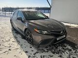 Toyota Camry 2018 годаүшін8 684 450 тг. в Астана – фото 3