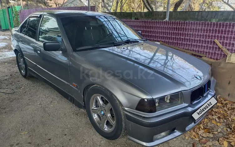 BMW 320 1995 года за 2 800 000 тг. в Есик