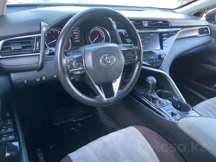 Toyota Camry 2019 года за 10 780 000 тг. в Алматы – фото 8