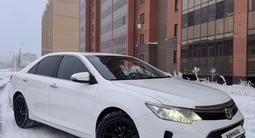 Toyota Camry 2015 года за 9 600 000 тг. в Петропавловск – фото 3