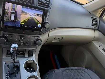 Toyota Highlander 2013 года за 10 900 000 тг. в Алматы – фото 22