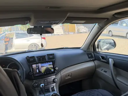 Toyota Highlander 2013 года за 10 900 000 тг. в Алматы – фото 26