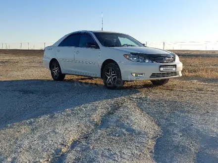 Toyota Camry 2004 года за 4 500 000 тг. в Уральск – фото 4