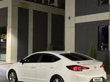 Hyundai Elantra 2019 года за 8 100 000 тг. в Алматы