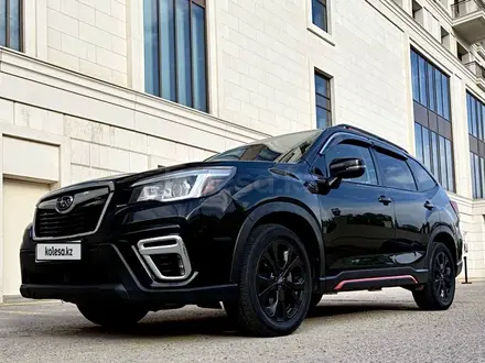 Subaru Forester 2019 года за 8 990 000 тг. в Астана