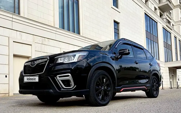 Subaru Forester 2019 года за 8 990 000 тг. в Астана